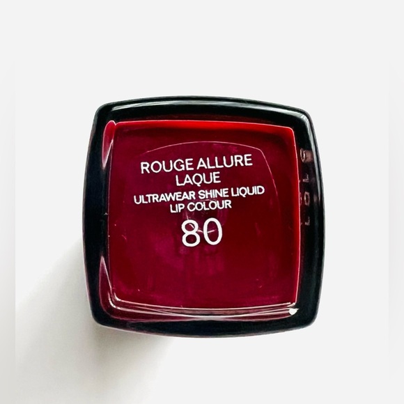 CHANEL BUNDLE BASE LUMIÈRE & ROUGE ALLURE LAQUE - Picture 12 of 14